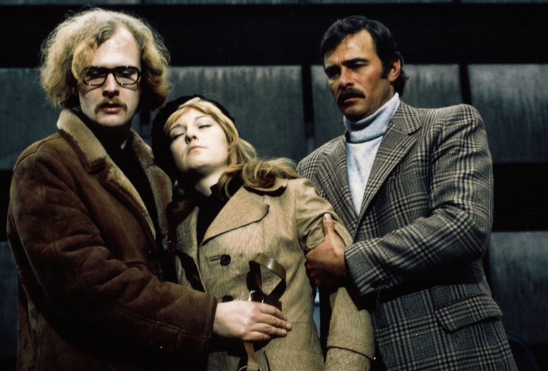 Dead Pigeon on Beethoven Street. 1972. West Germany. Directed by Samuel Fuller. Courtesy Filmfest Muenchen