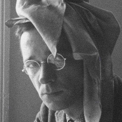 Helen Levitt. Walker Evans, New York. c. 1940. Gelatin silver print, printed c. 1983, 9 1/16 x 6 5/16&#34; (23.1 x 16 cm). Gift of William H. Levitt. © 2016 The Estate of Helen Levitt