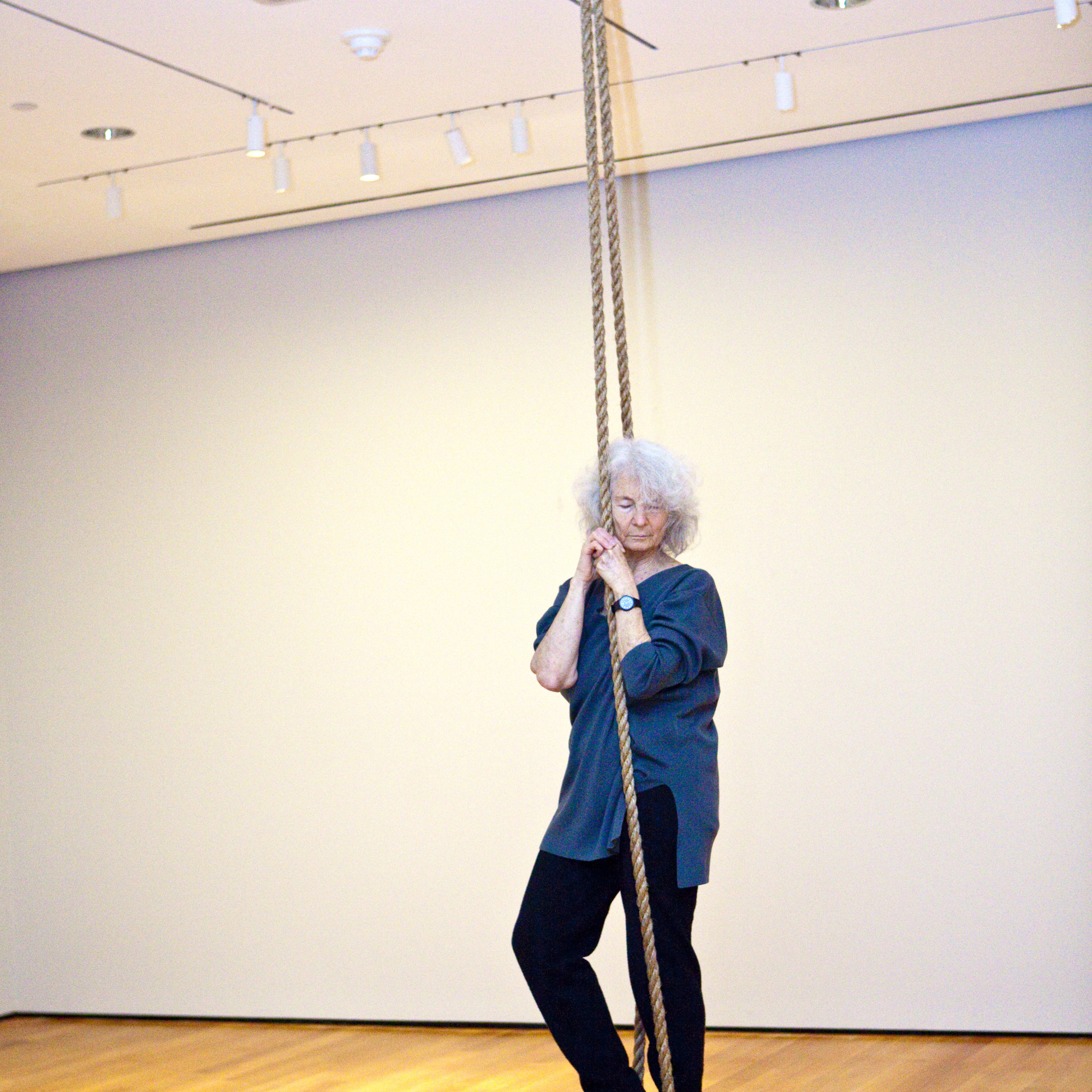 Simone Forti. Accompaniment for La Monte’s “2 sounds” and La Monte’s “2 sounds.” 1961. Performance at The Museum of Modern Art, 2009. © 2009 Yi-Chun Wu/The Museum of Modern Art