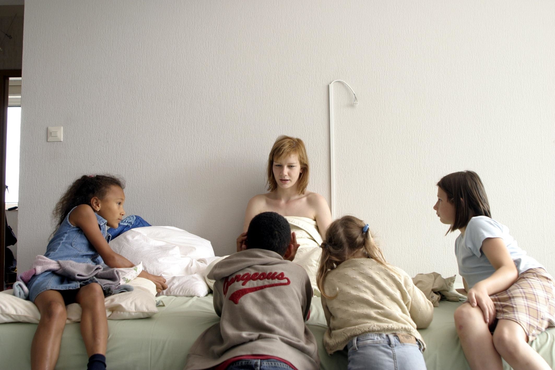 Madonnas. 2007. Germany/Switzerland/Belgium. Directed by Maria Speth © Reinhold Vorschneider. Courtesy Peripher Filmverleih