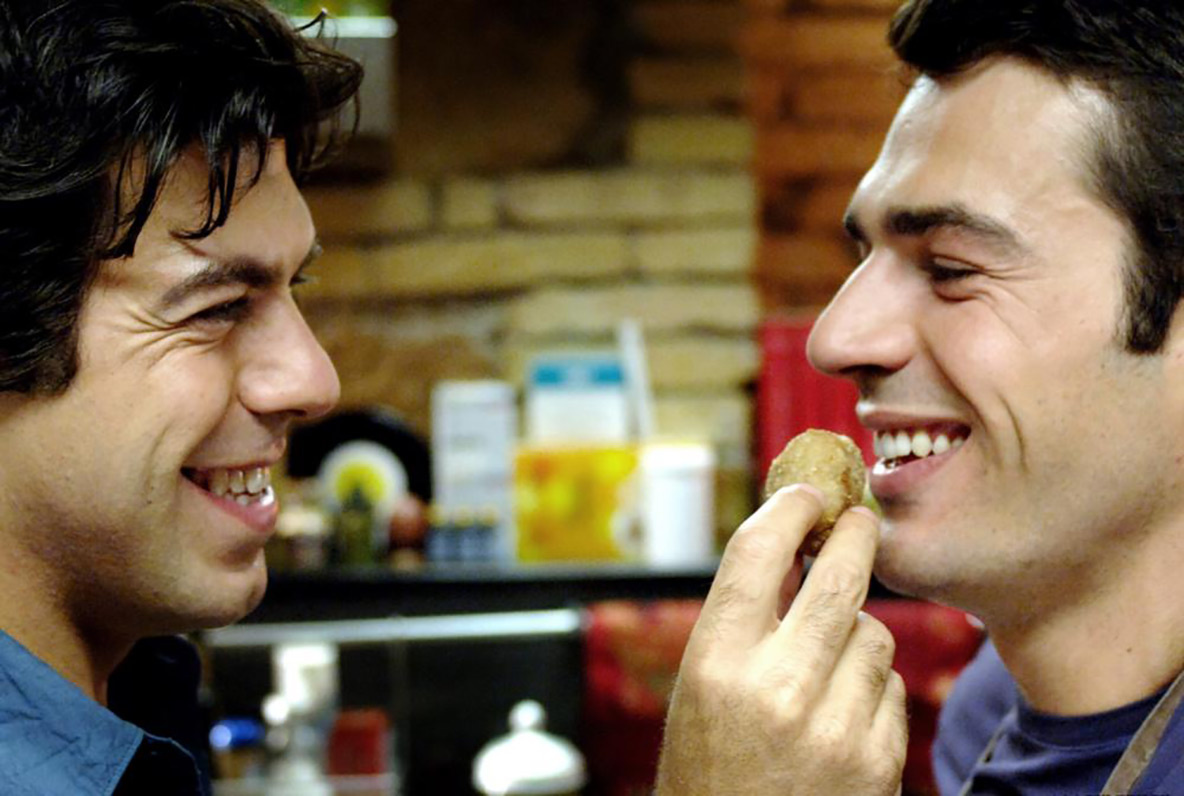 Saturno Contro (Saturn in Opposition). 2007. Italy. Screenplay by Ferzan Ozpetek, Gianni Romoli