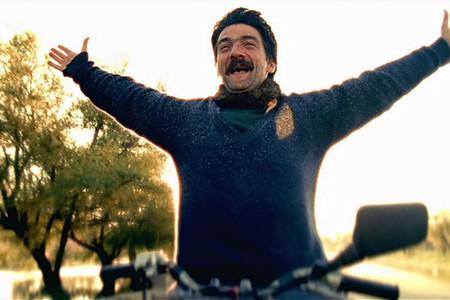 The Pope’s Toilet. 2007. Uruguay/Brazil/France. Directed by Enrique Fernández and César Charlone