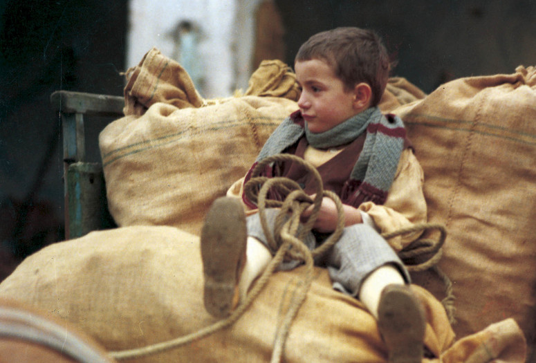 L’albero degli zoccoli (The Tree of Wooden Clogs). 1978. Italy. Directed by Ermanno Olmi. Courtesy Cineteca di Bologna