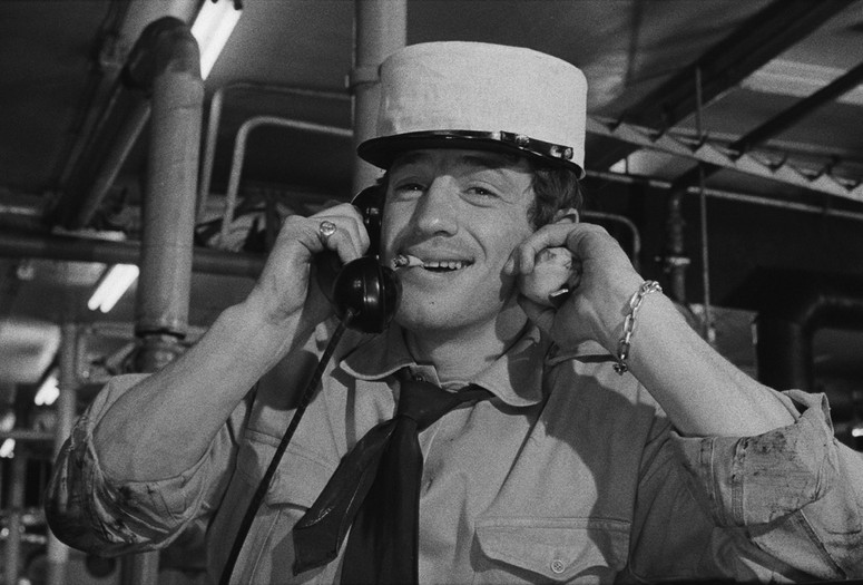 Dragées au poivre (Pepper Candy/Sweet and Sour). 1963. France. Directed by Jacques Baratier