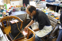 Photograph of printmaker Jacob Samuel's portable aquatint box.