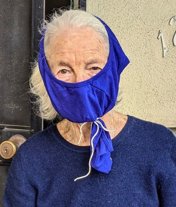 Simone Forti. The Masque-Culotte. 2020