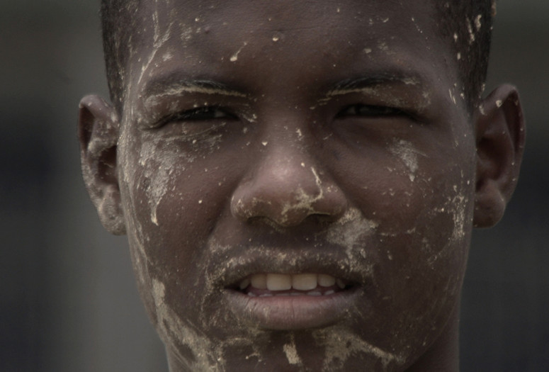 Sunday Ball. 2014. Directed by Eryk Rocha. Courtesy of Leo Bittencourt