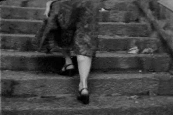 Anna Bella Geiger. Passagens 1. 1974