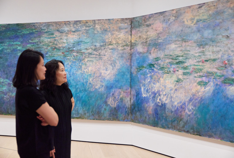 Claude Monet. Water Lilies. 1914–26. Oil on canvas, three panels. The Museum of Modern Art, New York. Mrs. Simon Guggenheim Fund. Photo: Alycia Kravitz