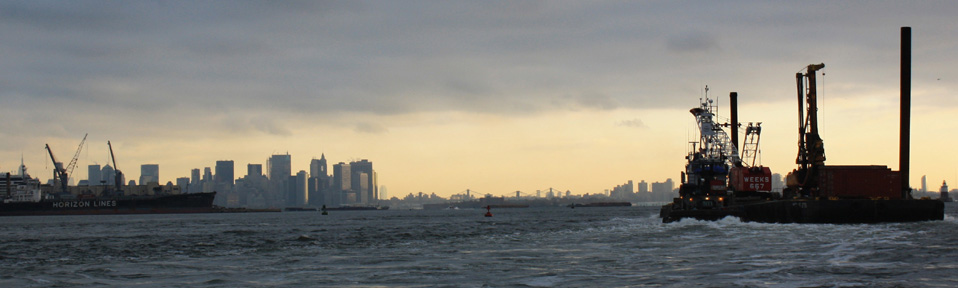 View of Lower Manhattan from Bayonne Piers. Photo by Maria Milans del Bosch for Matthew Baird Architects