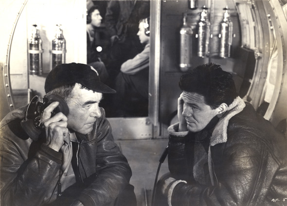 Howard Hawks - Air Force (1943)