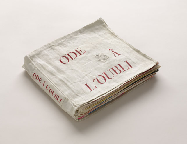 Louise Bourgeois. Ode à l’oubli. 2002. Fabric illustrated book with 35 compositions: 32 fabric collages, 2 with ink additions, and 3 lithographs (including cover), page (each approx.): 11 3/4 x 13” (29.8 x 33 cm); overall: 11 x 12 3/16 x 1 ¾” (28 x 31 x 4.5cm). © 2013 Louise Bourgeois Trust