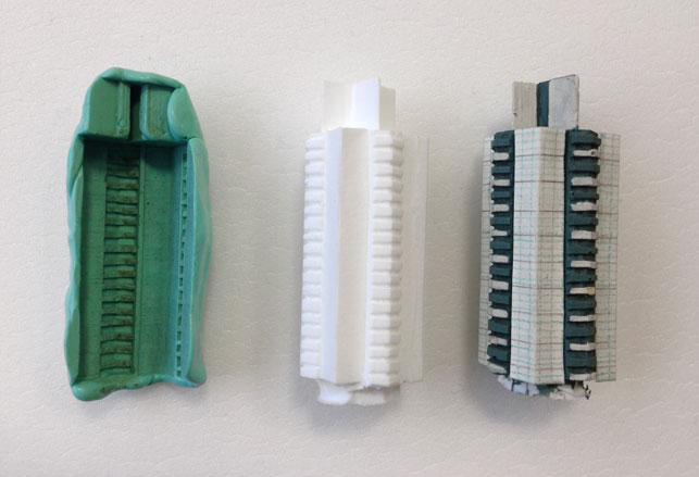 Silicone mold, resin replica and painted resin replica