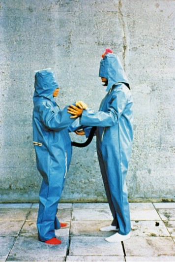 Lygia Clark. O eu e o tu. 1967. Industrial rubber, foam, vinyl, acrylon, zipper, water, fabric. 66 15/16 x 26 3/4 x 3 1/8" (170 x 68 x 8 cm). Courtesy of World of Lygia Clark Cultural Association