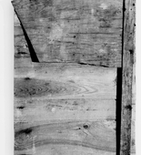 Left-Handed Flag
Date: 1960
Medium: Wood and nails
Dimensions: 17 1/2 x 12 x 1 7/8" (44.5 x 30.5 x 4.8 cm)
Credit Line: The Menil Collection, Houston, gift of the artist
