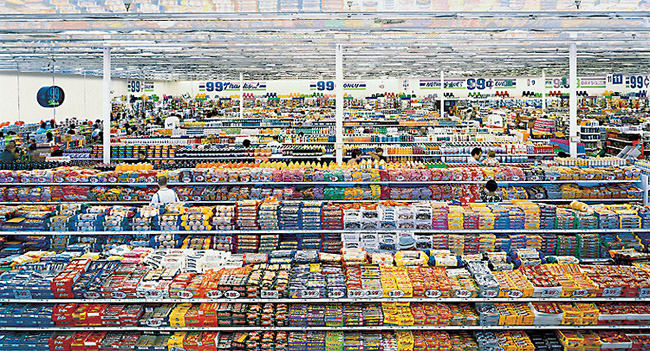 Andreas Gursky: 99 Cent