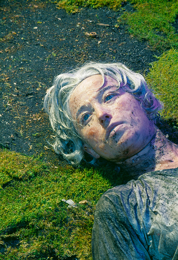 Cindy Sherman - Page 2 G01A06Untitled-153.1985_large