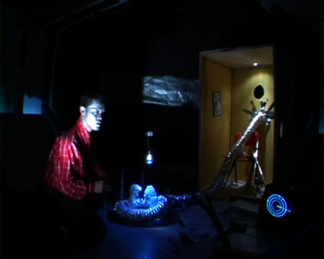 Meiro Koizumi. Human Opera XXX.  2007. Video (color, sound), 17 min. © 2013 Meiro Koizumi. Courtesy Annet Gelink Gallery, Amsterdam