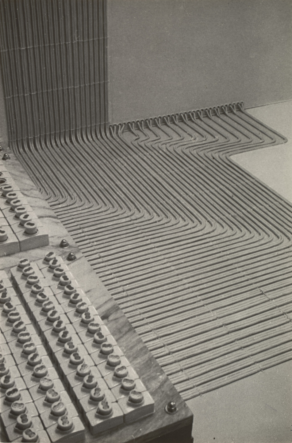 Aleksandr Rodchenko. Volnovod (Waveguide). 1929