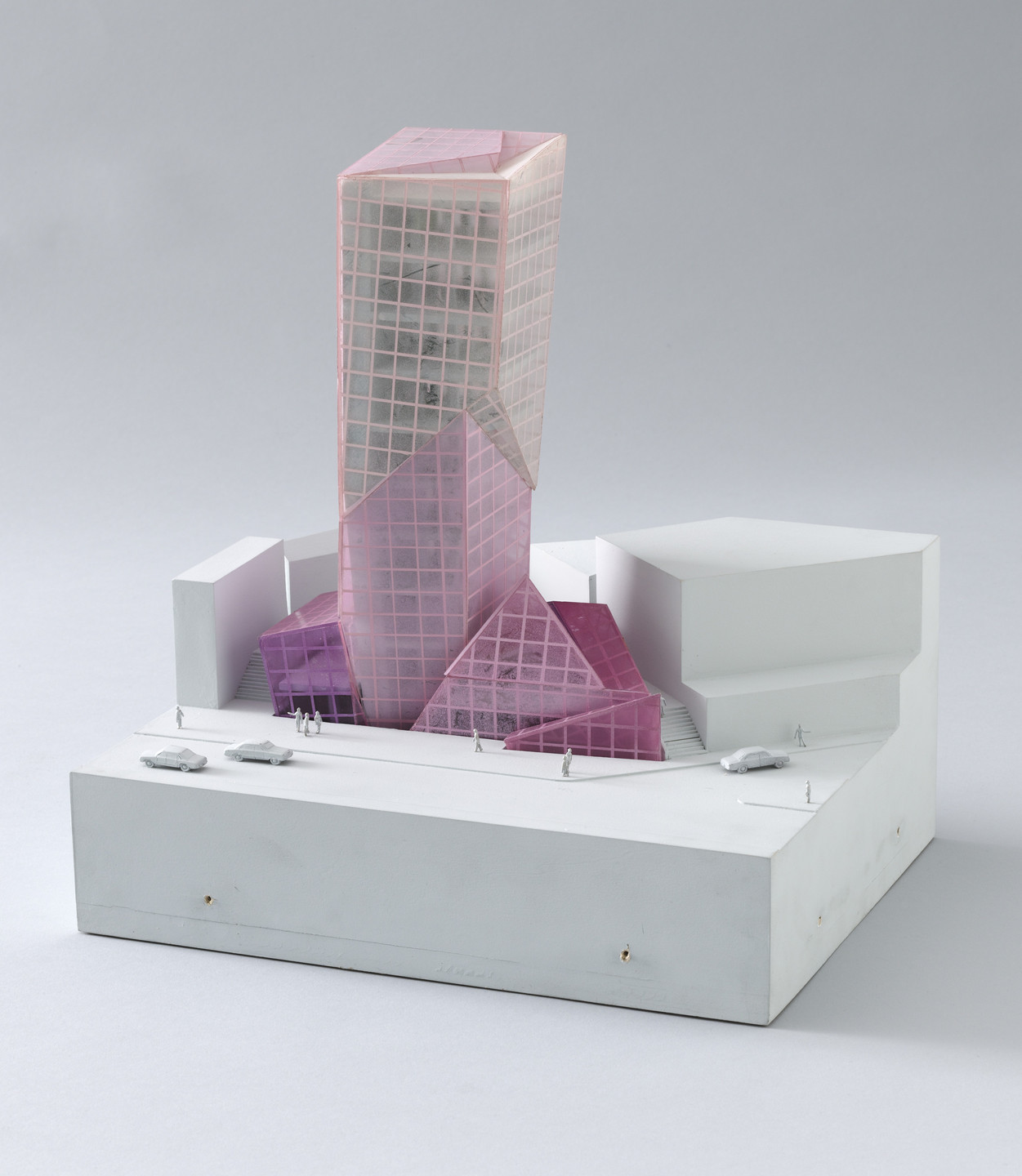 Eisenman Architects, New York, Peter Eisenman, Richard Rosson, Mark Wamble, Gregory Merryweather, Nazli Gononsay. Alteka Office Building Project, Tokyo, Japan. 1991