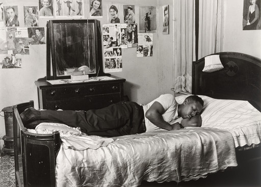 Aaron Siskind. Man in Bed. 1940