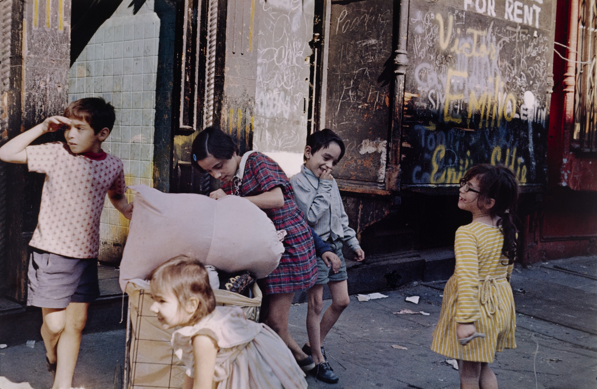 Helen Levitt. New York. 1972