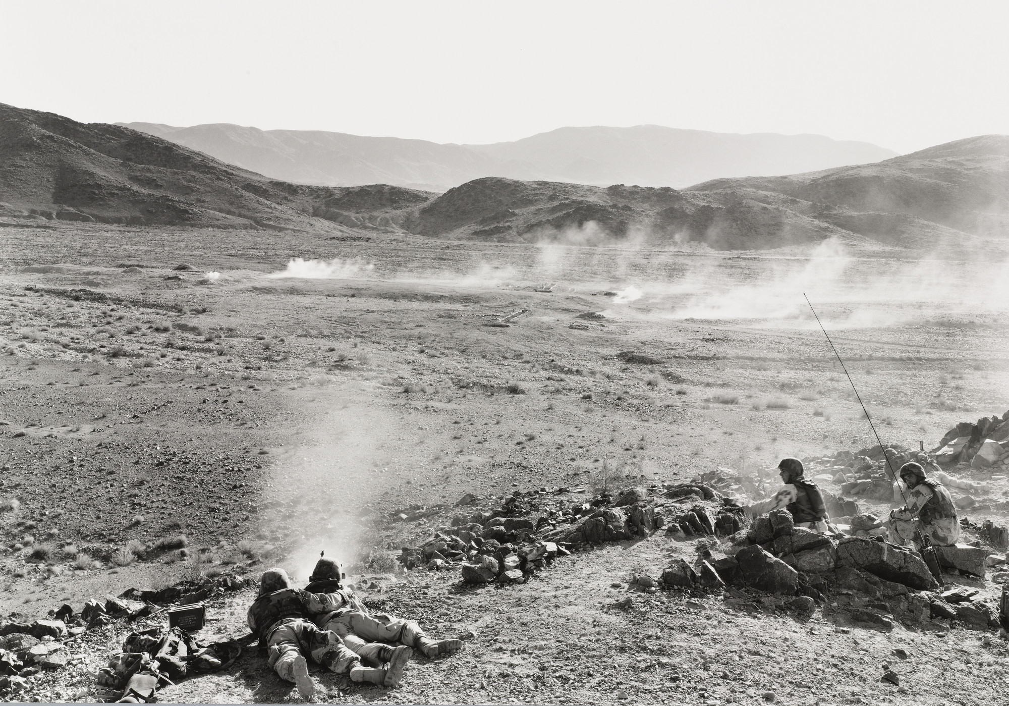 An-My Lê. 29 Palms: Infantry Platoon (Machine Gunners). 2003-04