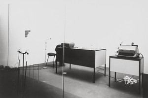 Office of Information about the Vietnam War at Three Levels: The Visual Image, Text and Audio