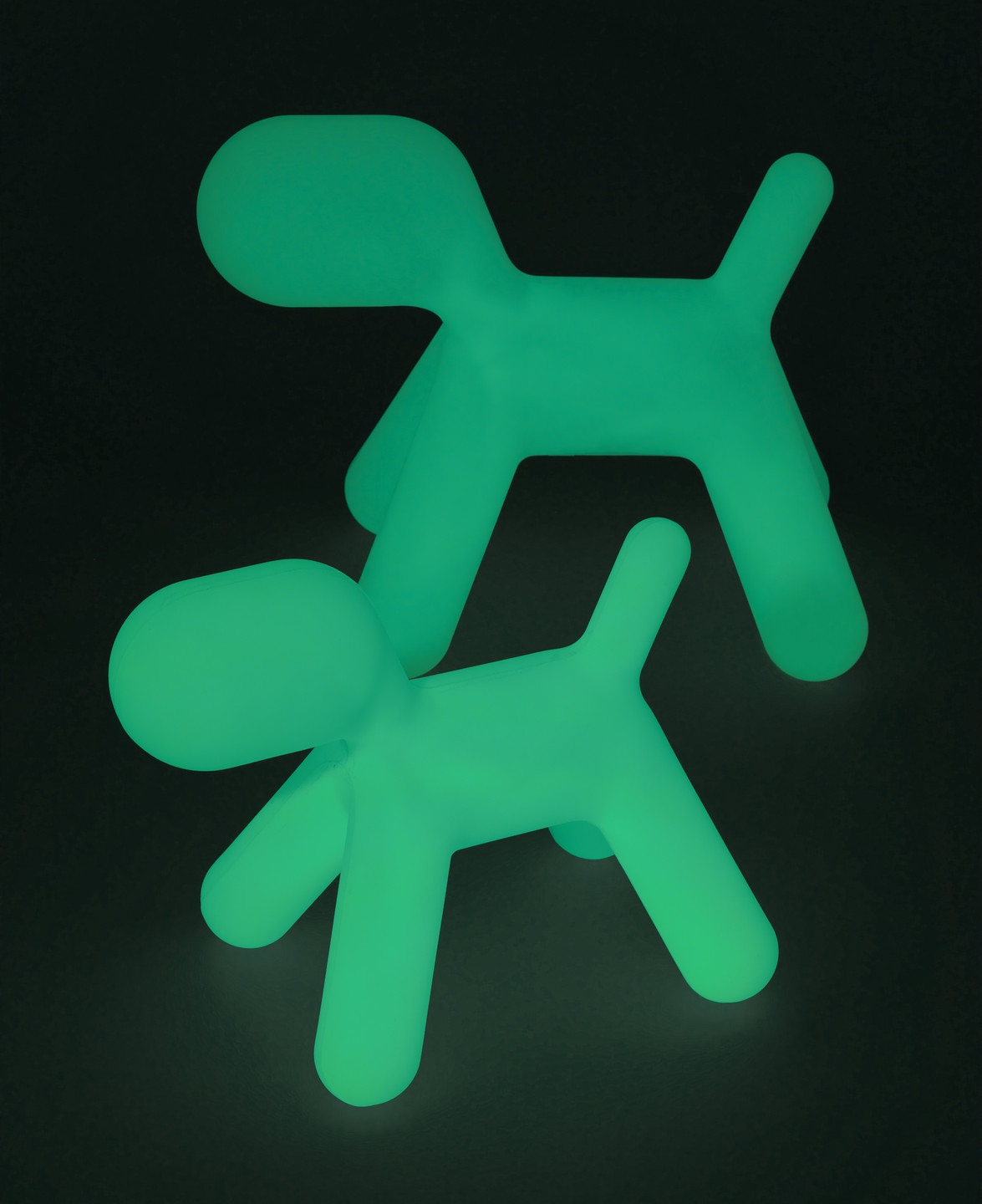 Eero Aarnio. Puppy. 2005