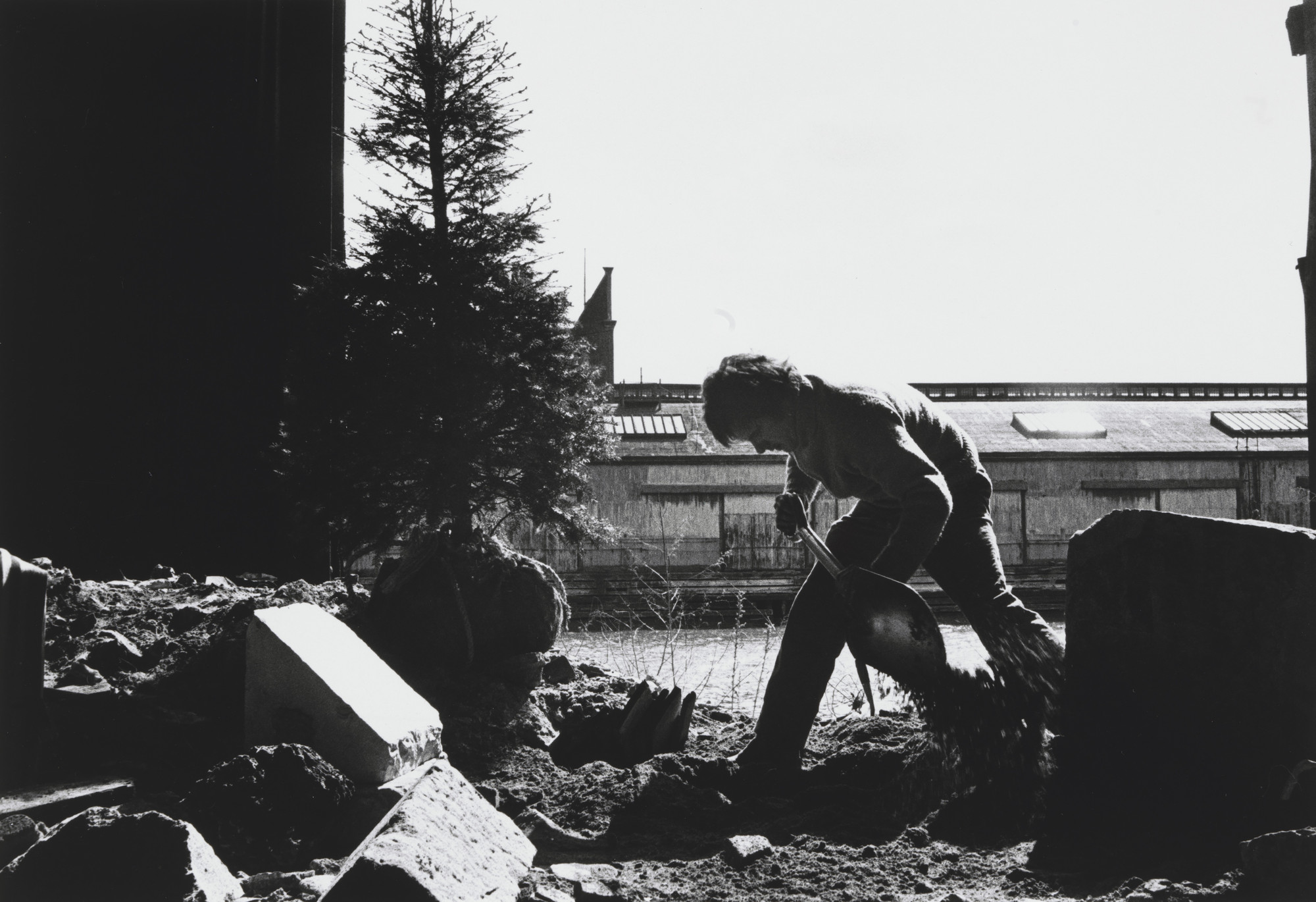 Gordon Matta-Clark, Harry Shunk, János Kender. Parked Island Barges on the Hudson. 1971