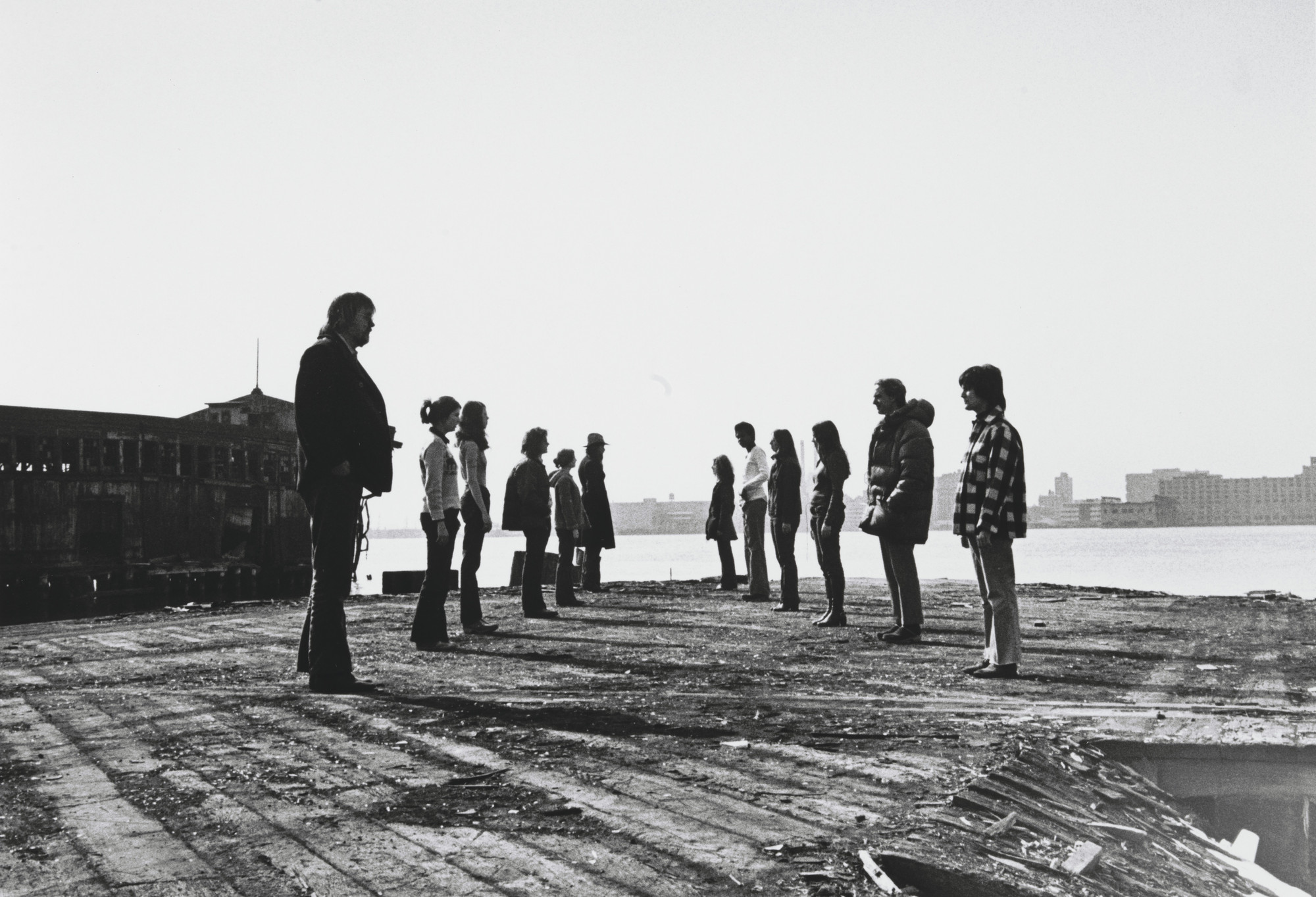 Robert Morris, Harry Shunk, János Kender. 3 Configurations in Anticipation of the Equinox Sunset. 1971