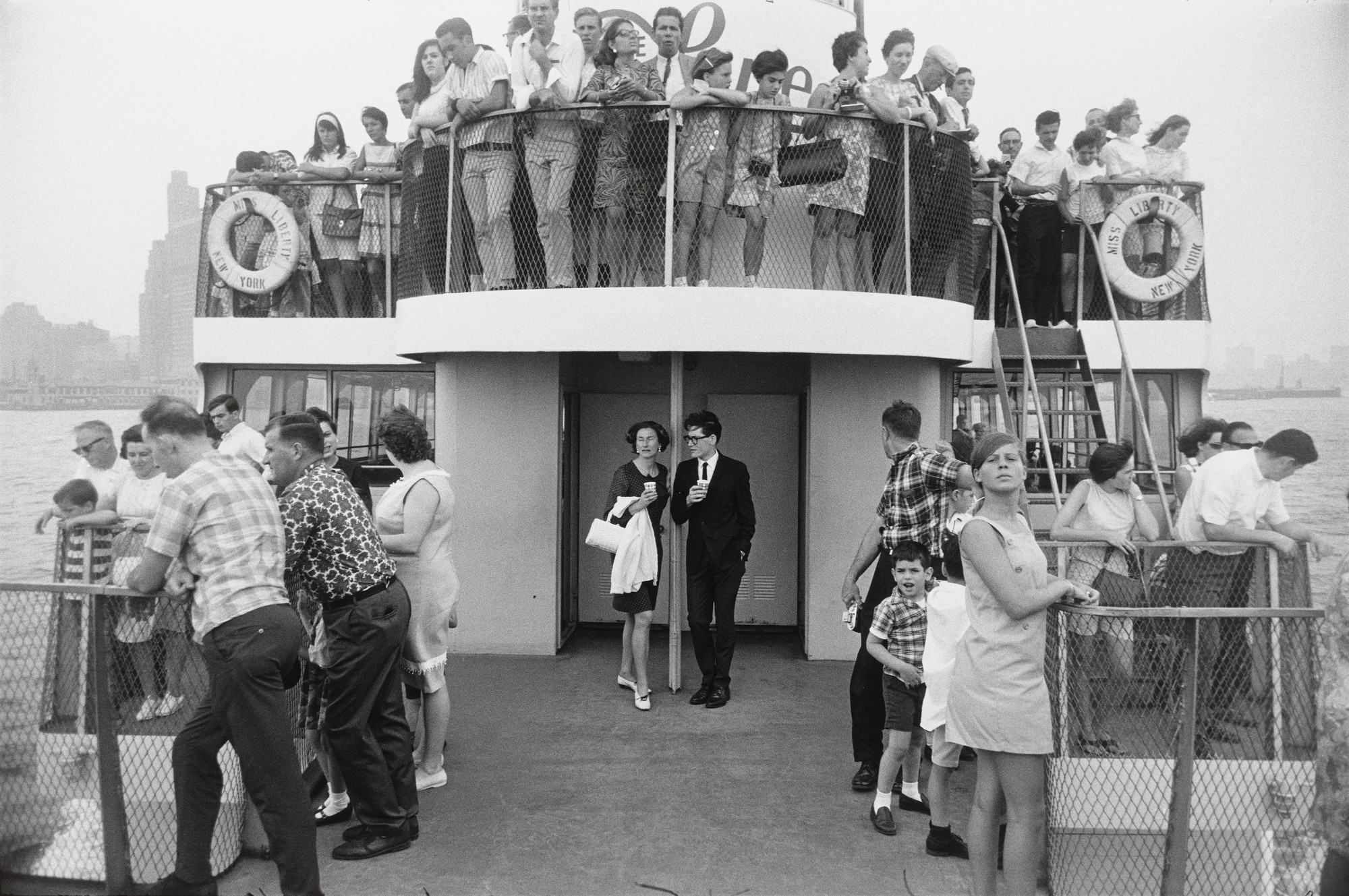 Garry Winogrand. Circle Line Statue of Liberty Ferry, New York. c. 1967