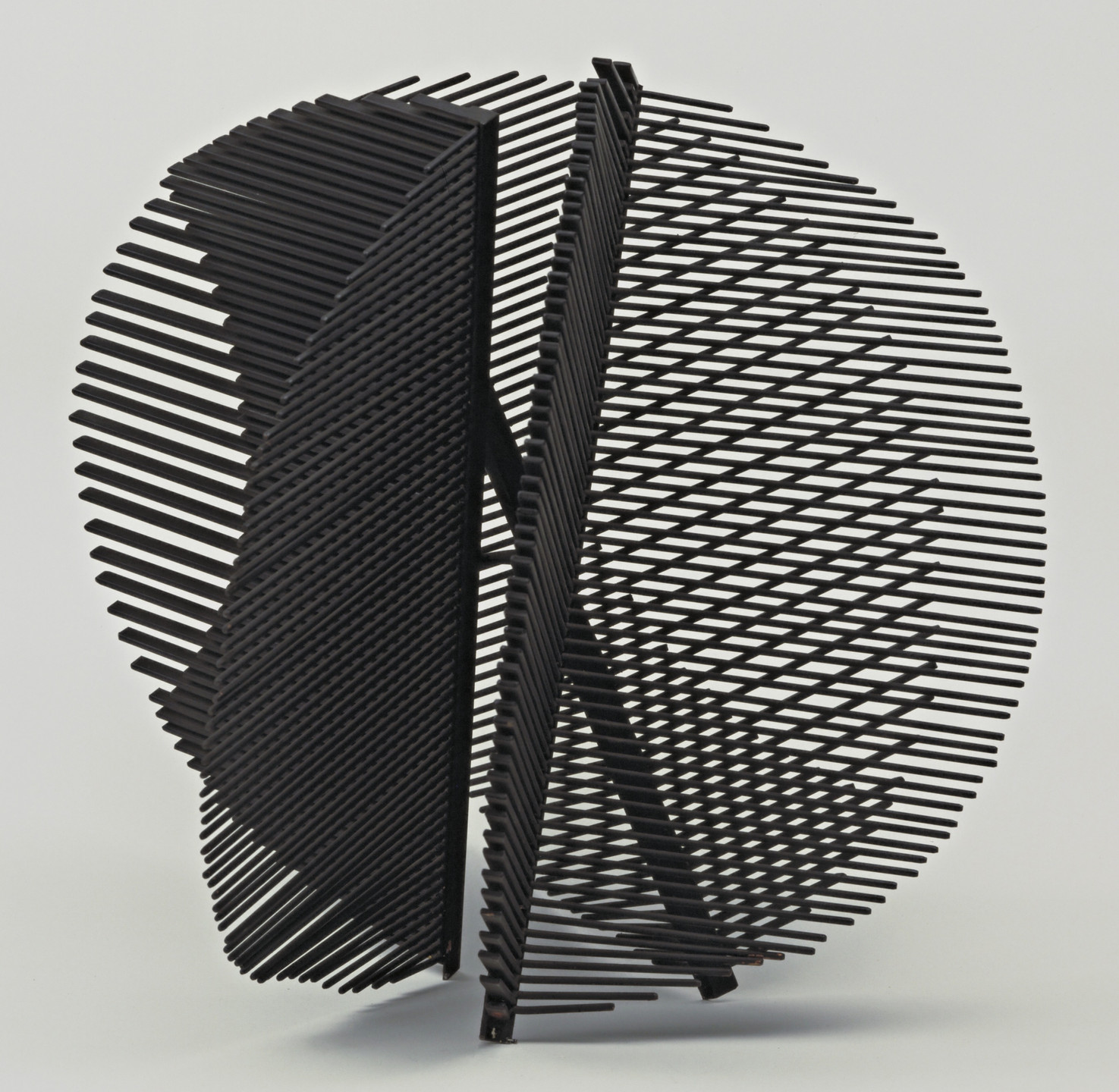 Gego (Gertrud Goldschmidt). Sphere. 1959