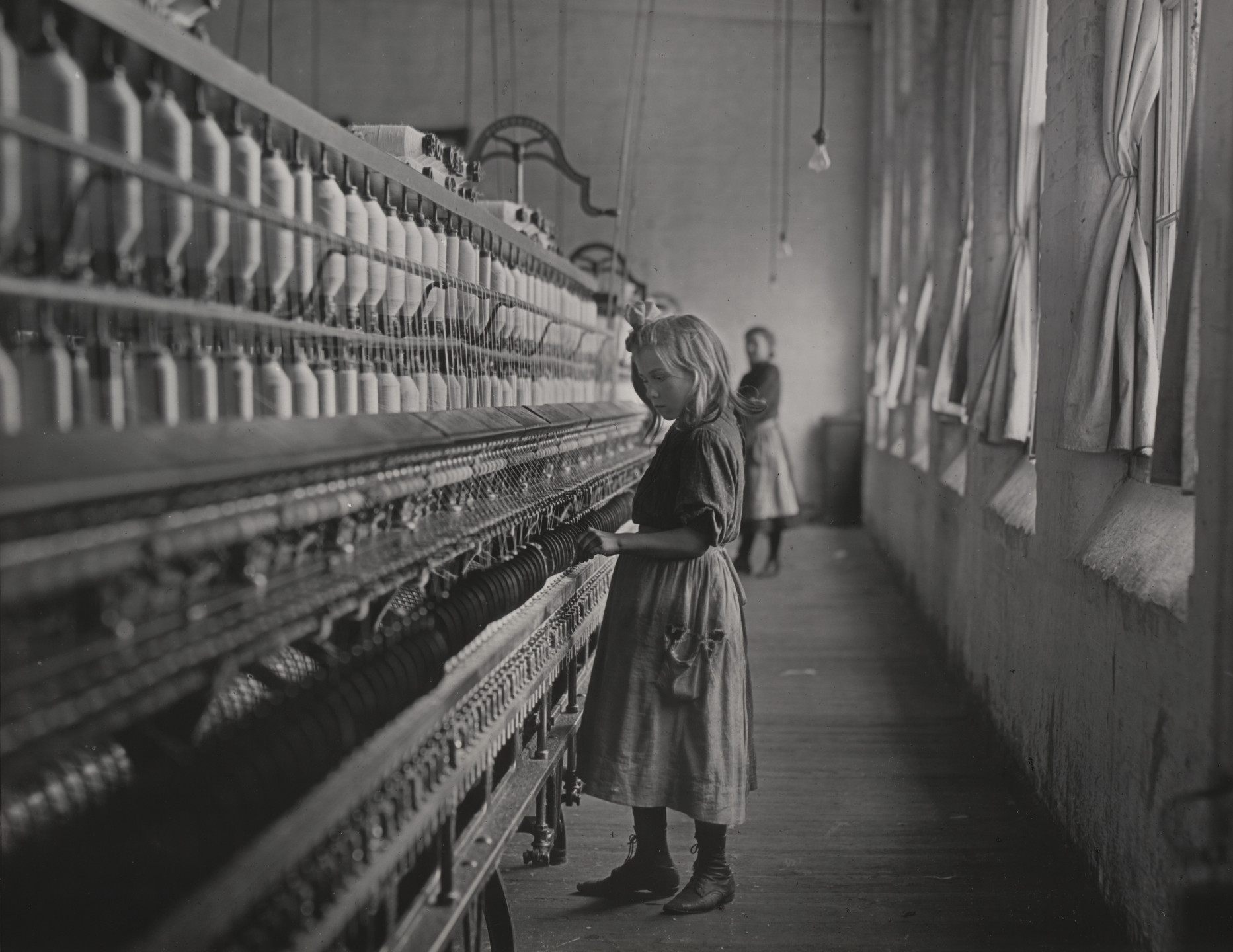 Lewis Wickes Hine. Sadie Pfeifer, a Cotton Mill Spinner, Lancaster, South Carolina. 1908