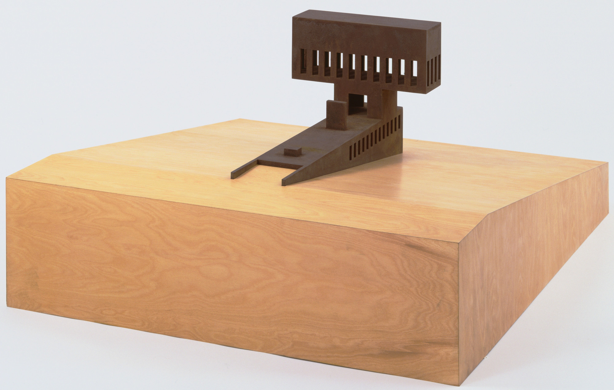 Simon Ungers, Thomas Kinslow. T-House, Wilton, New York (Scale model). 1988–1995