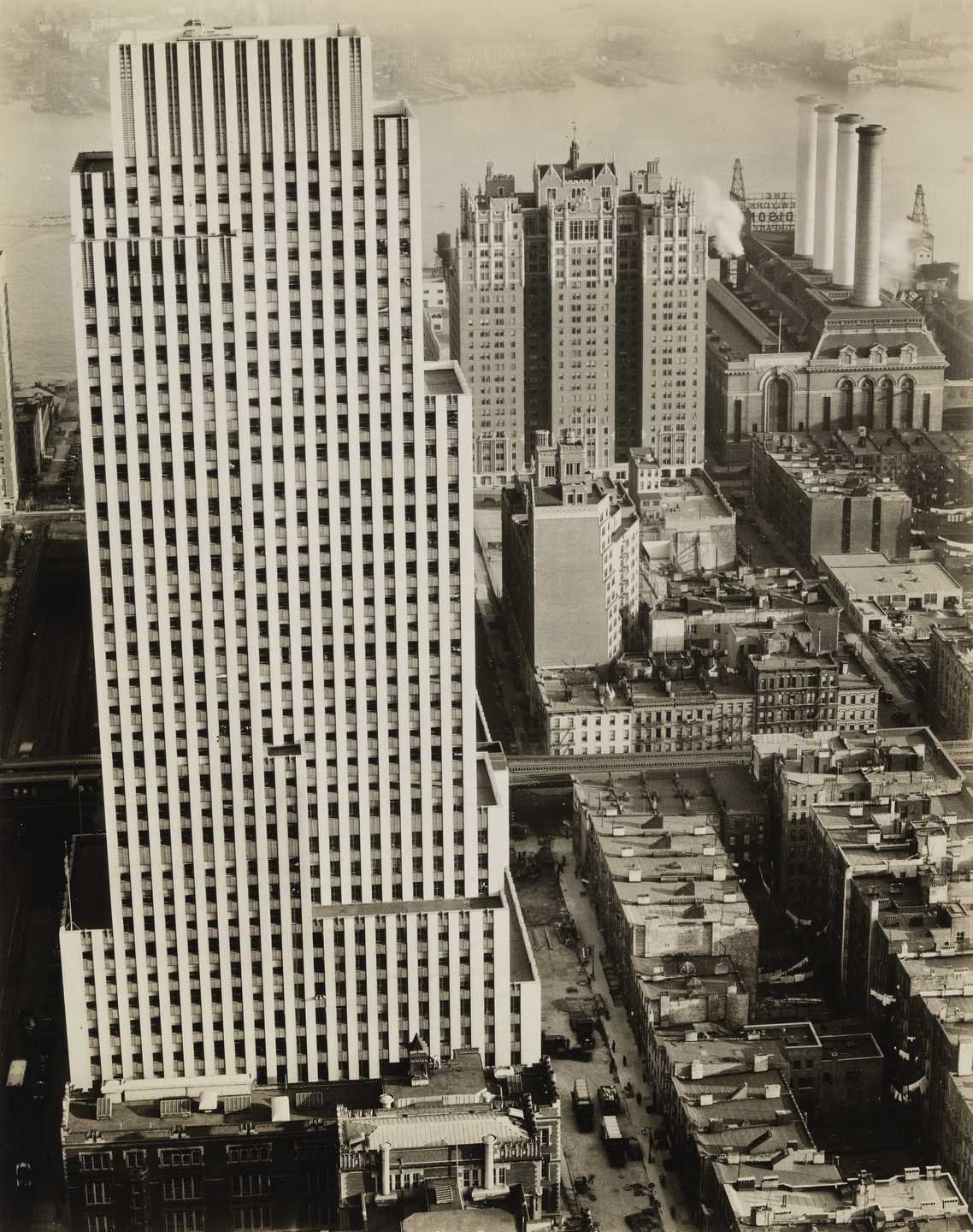 Berenice Abbott. Daily News Building, 220 East 42nd Street, Manhattan. November 21, 1935