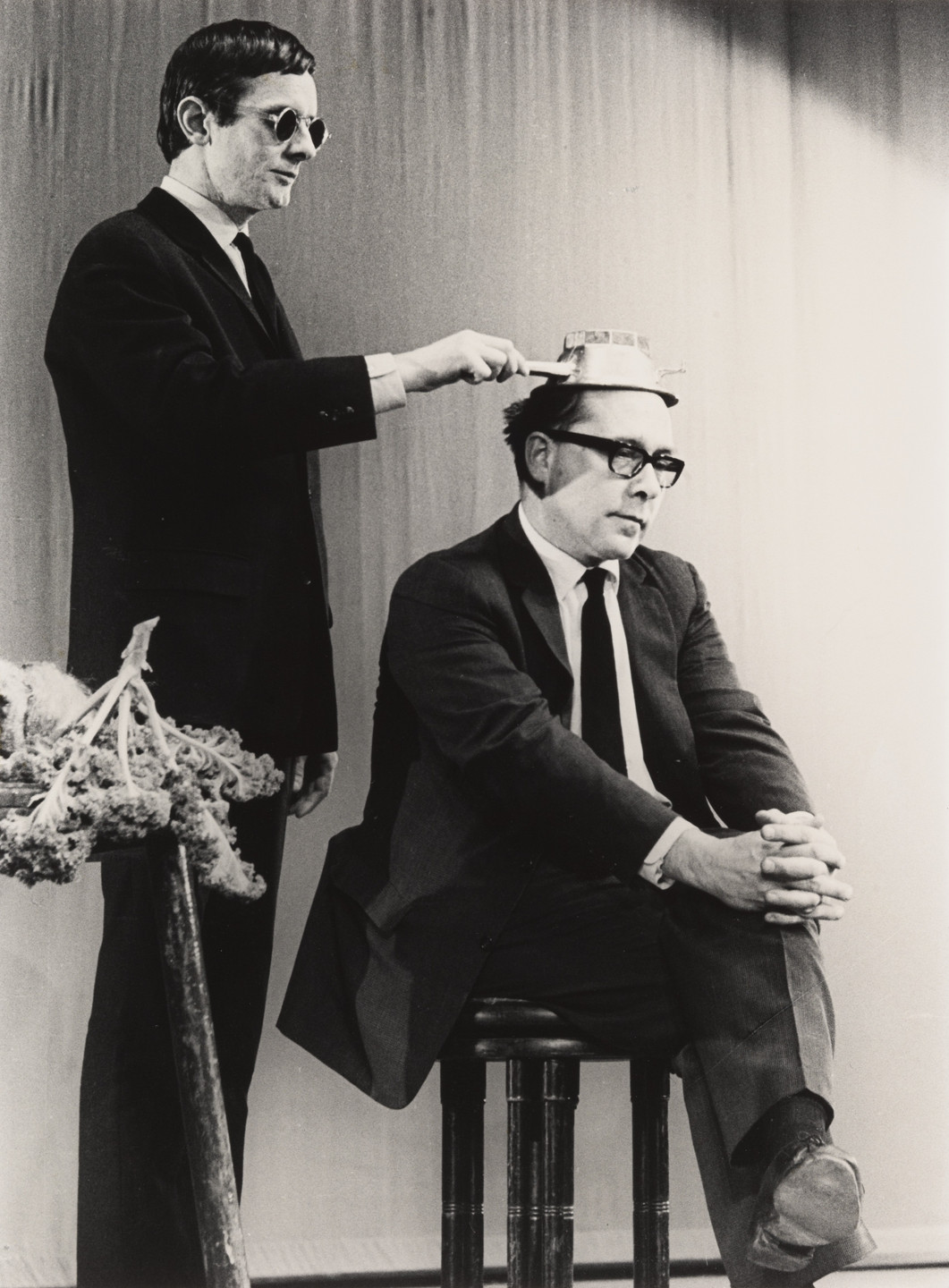 Robert Filliou. 13 Ways to Use Emmett Williams&#39; Skull, performed during Internationaal Programma/Nieuwste Muziek-Nieuwste Theater/Nieuwste Literatuur, De Kleine Komedie, Amsterdam, December 18, 1963. 1963