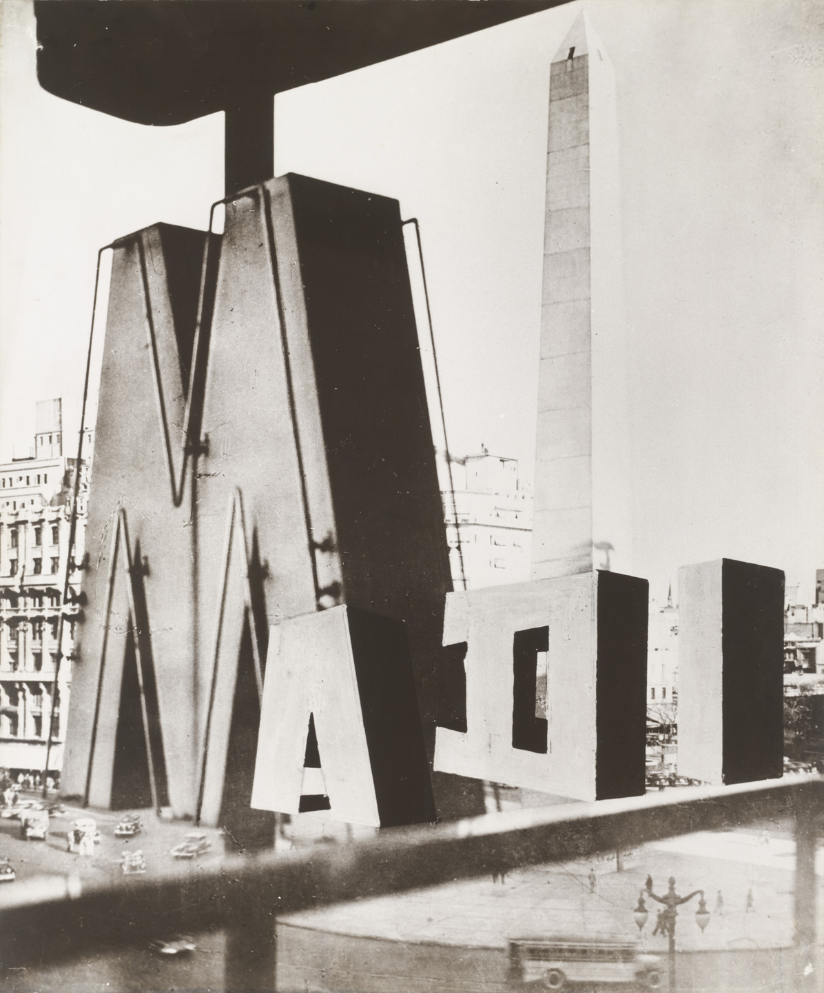 Grete Stern. Photomontage for Madí , Ramos Mejía, Argentina. 1946-47