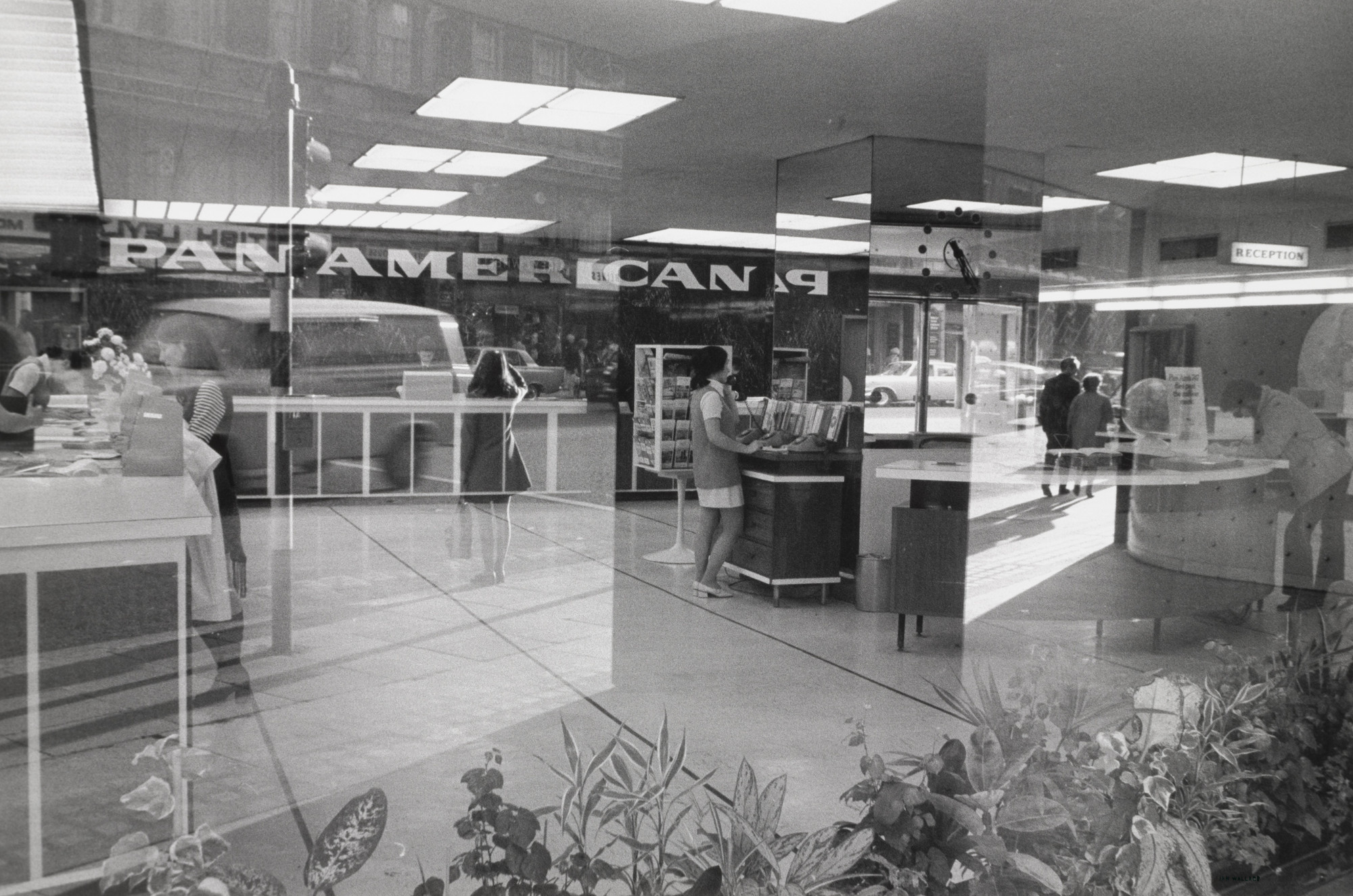Ian Wallace. Pan Am Scan. 1970