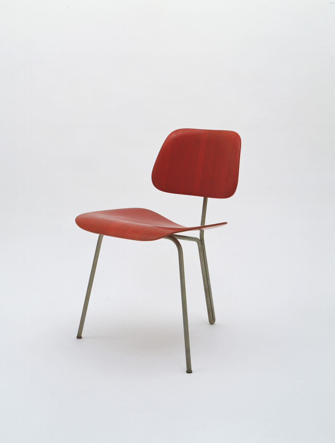 Charles Eames, Ray Eames. Three-Legged Side Chair. c. 1944