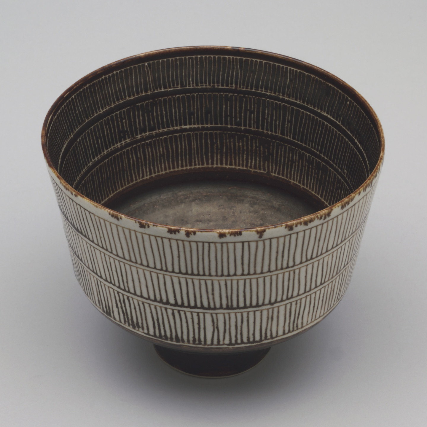 Lucie Rie. Footed Bowl. c. 1951