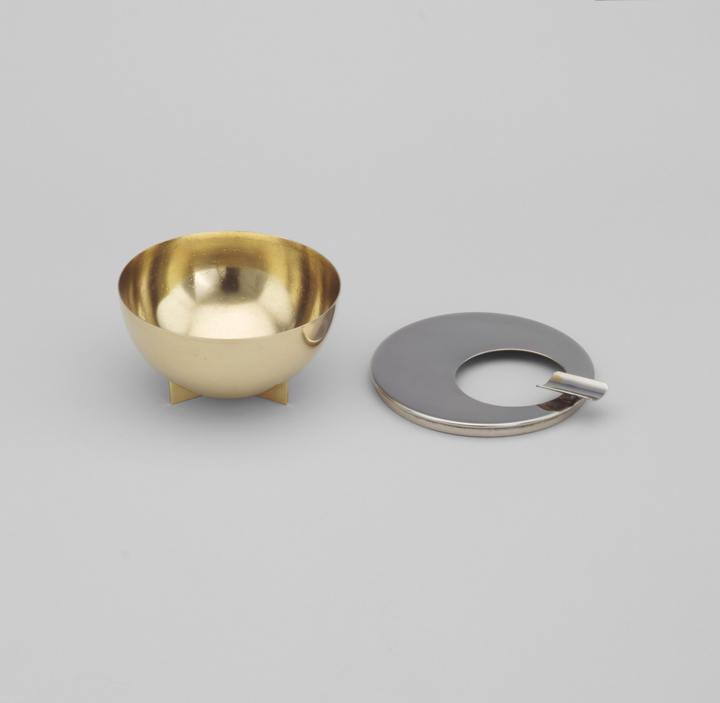 Marianne Brandt. Ashtray. 1924