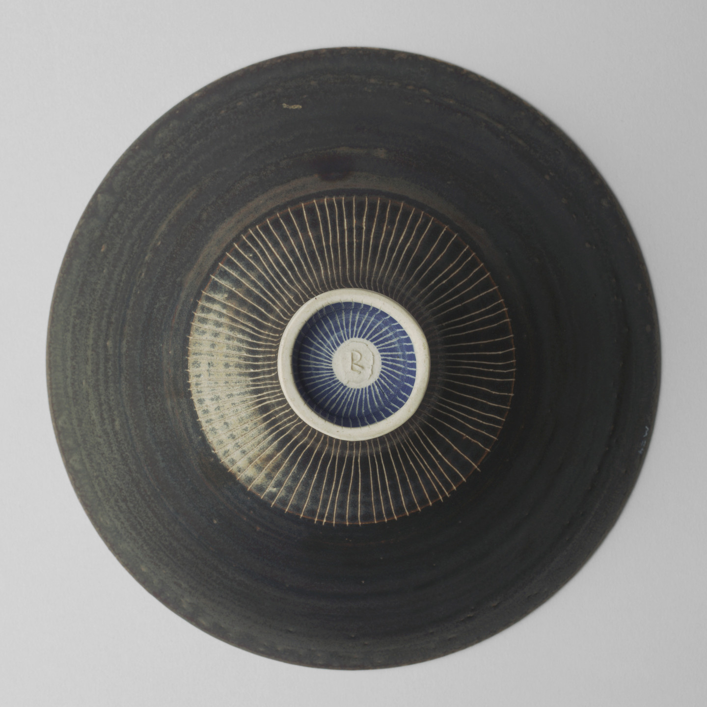 Lucie Rie. Bowl. c. 1980