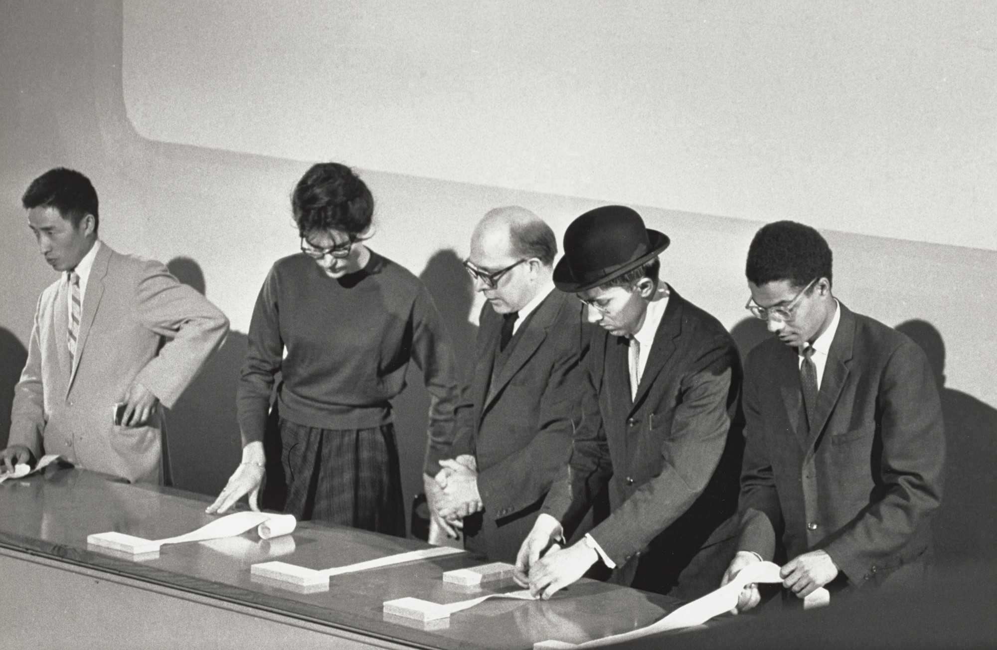 George Maciunas, Nam June Paik, Alison Knowles, Emmett Williams, George Maciunas, Benjamin Patterson. George Maciunas&#39; In Memoriam to Adriano Olivetti, performed during Concert No. 5, Fluxus Internationale Festspiele Neuester Musik, Städtisches Museum, Wiesbaden, September 8, 1962. 1962