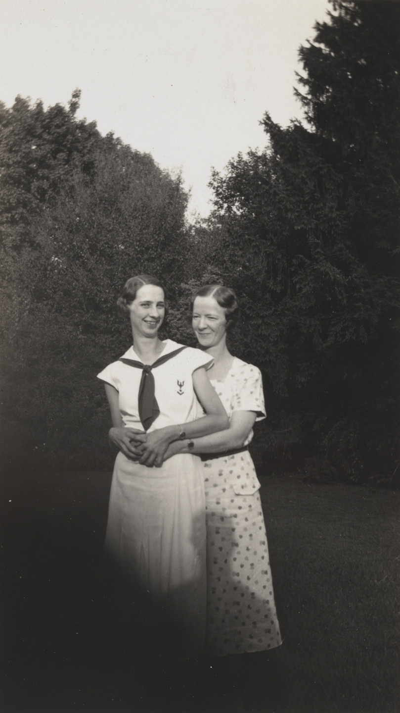 Unidentified photographer. Untitled. c. 1945