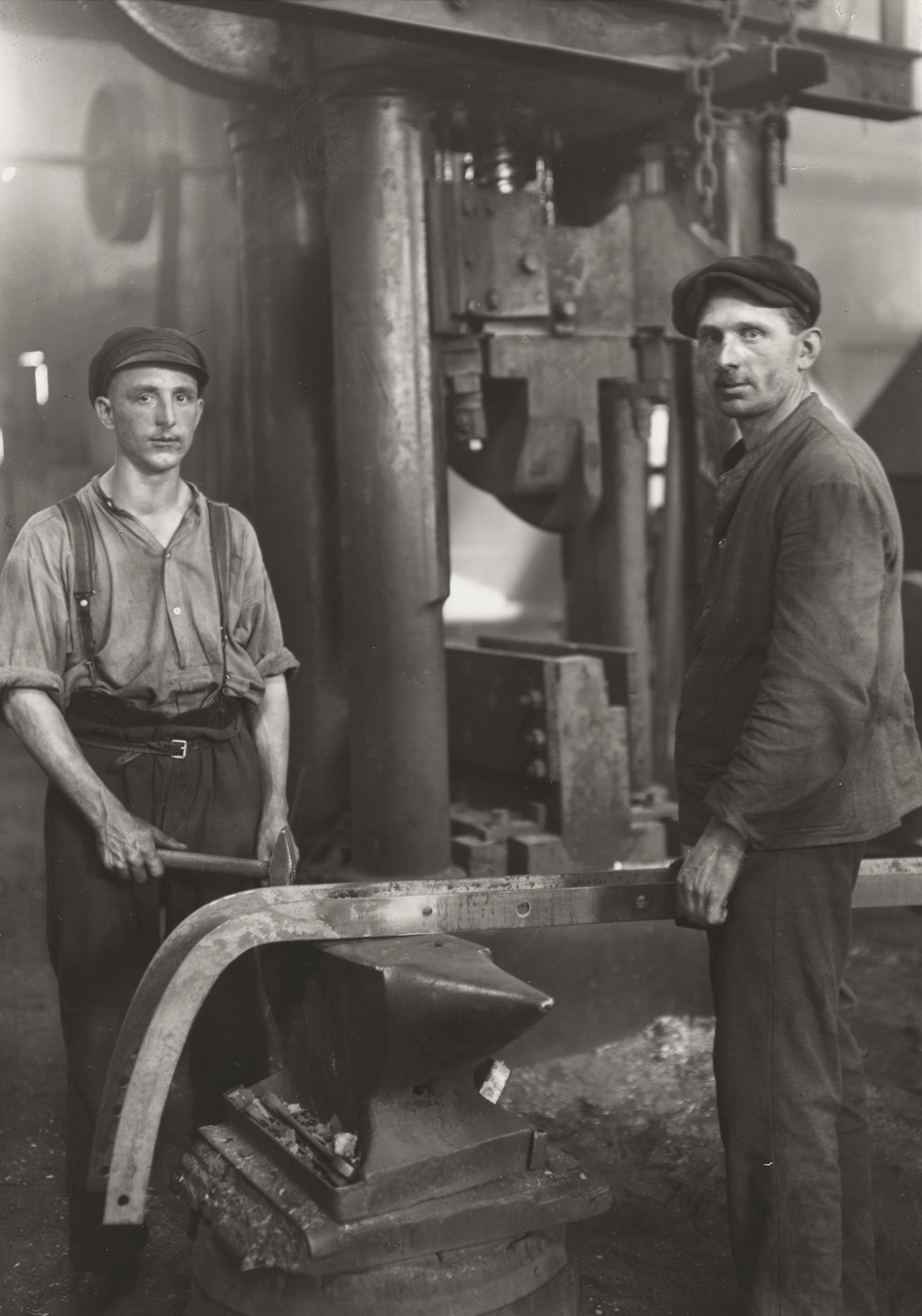August Sander. Foundrymen. 1926