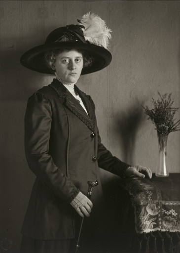 August Sander. City Dweller. c. 1912