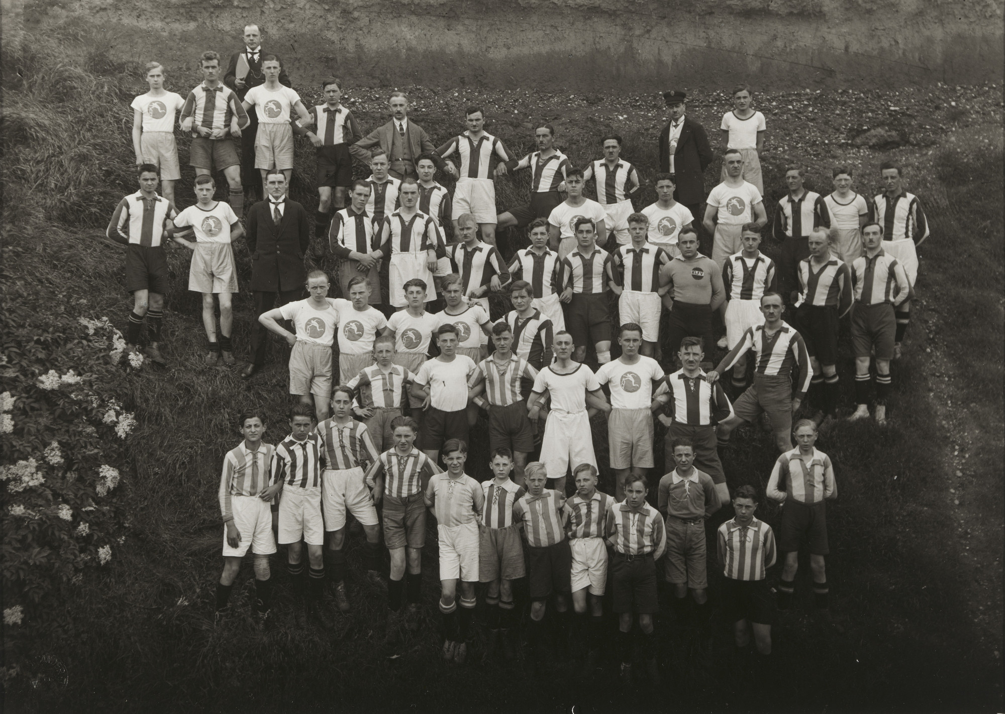 August Sander. Sports Club. 1922-25
