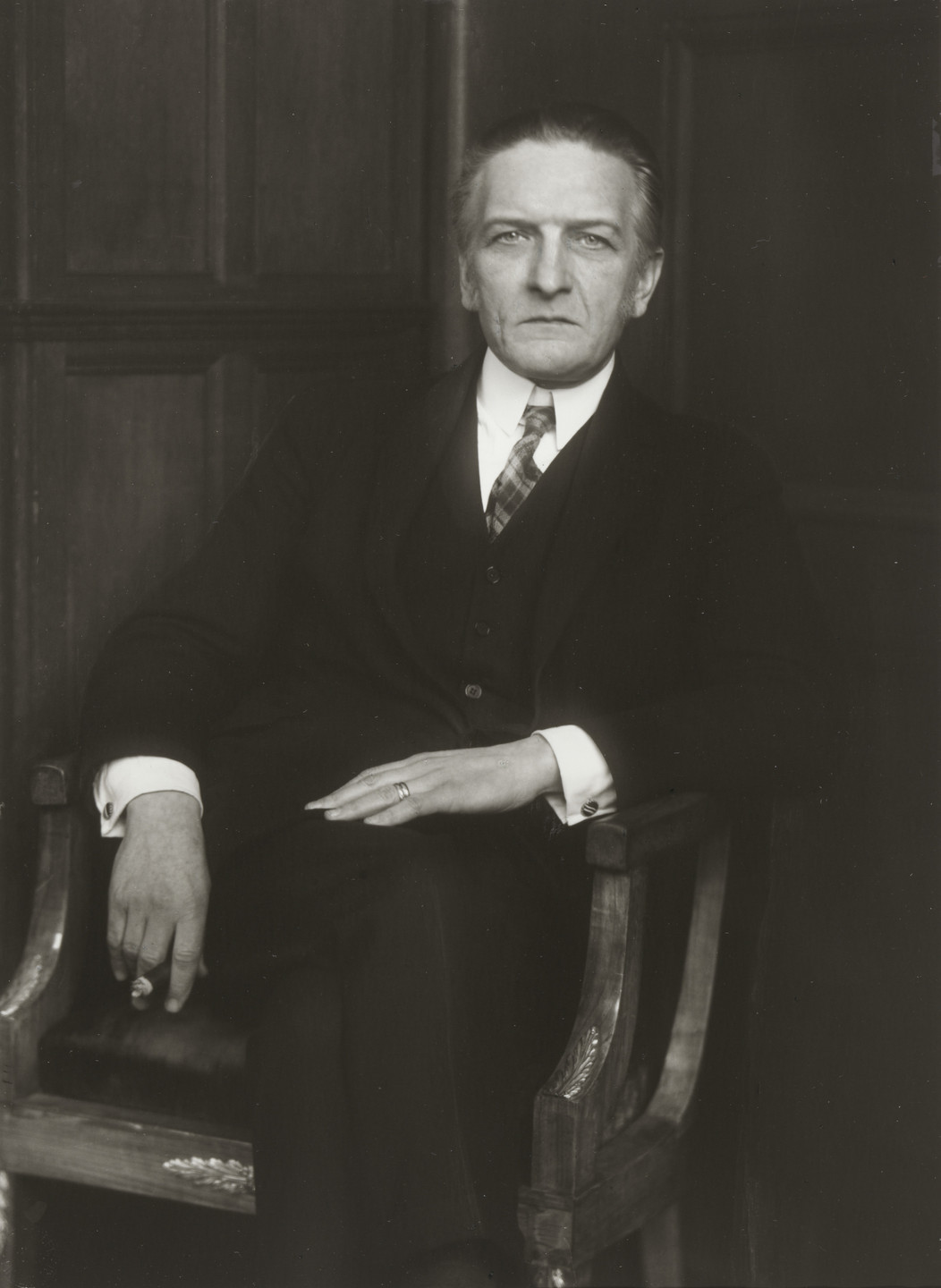 August Sander. The Art Scholar [Wilhelm Schäfer]. 1926
