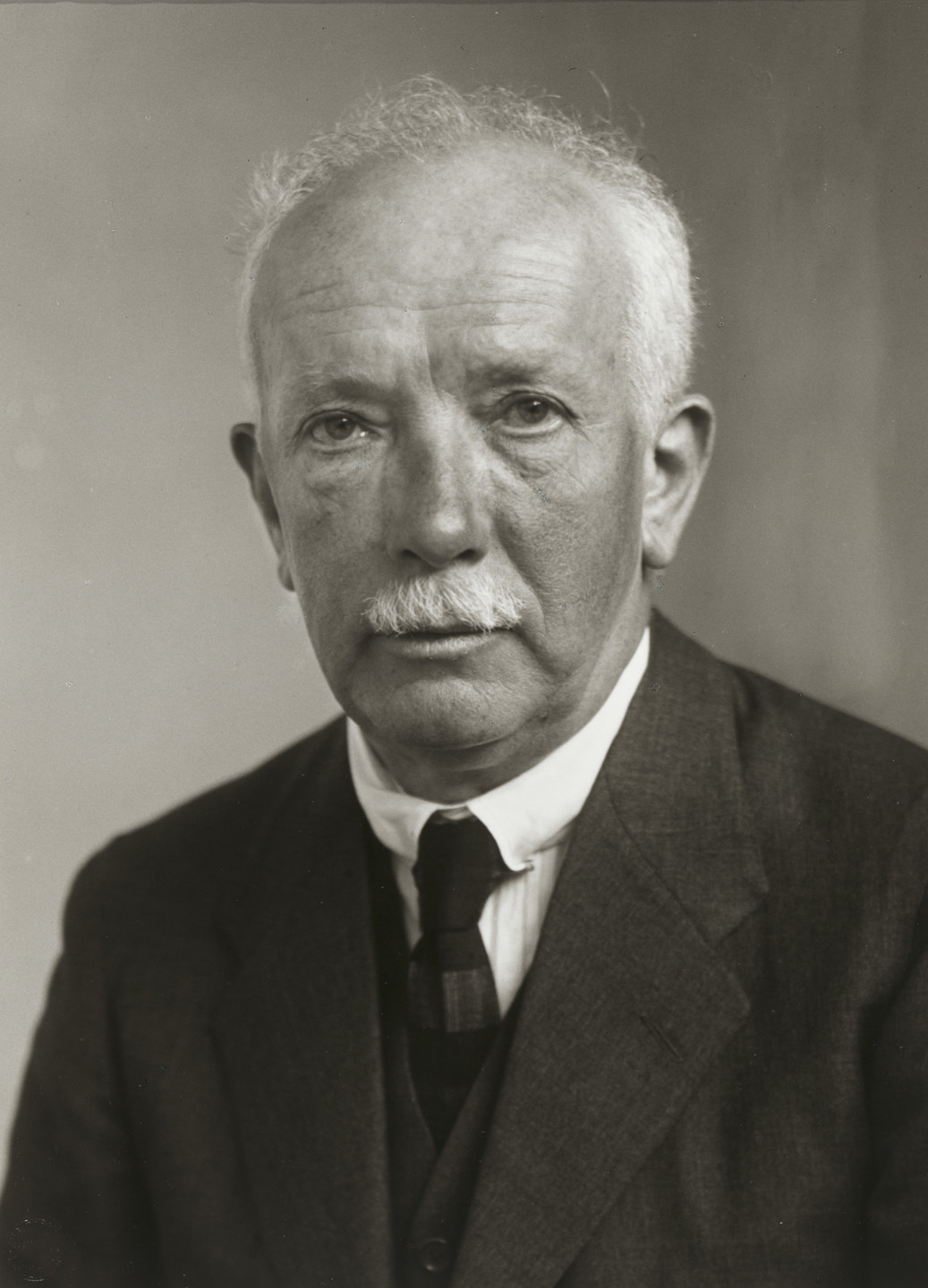 August Sander. Composer [Richard Strauss]. 1925